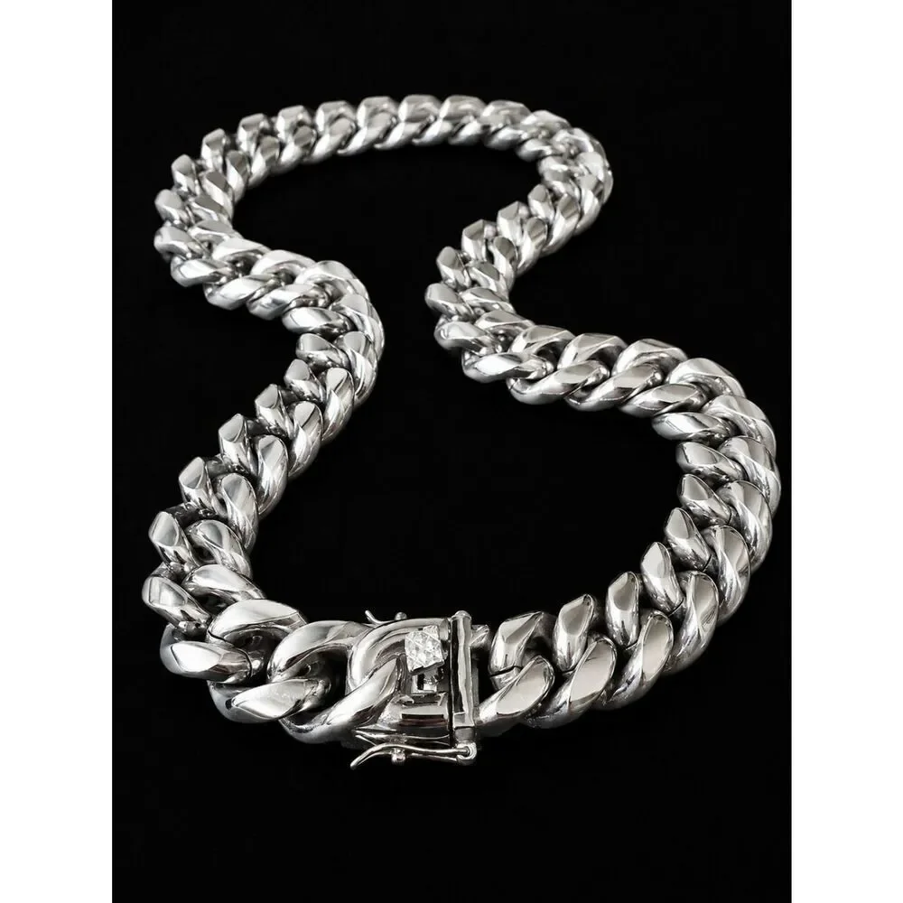 Stainless Steel 18mm Luxury Cuban Chain